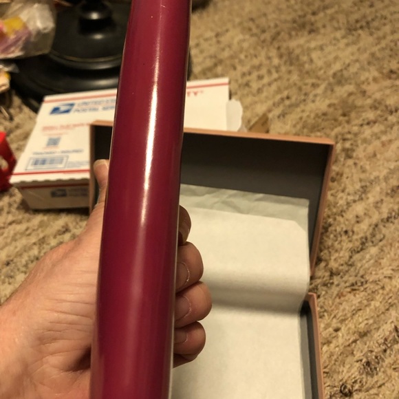 Miu Miu Dalia Patent Wallet with Box & Authentication Card - Picture 6 of 16